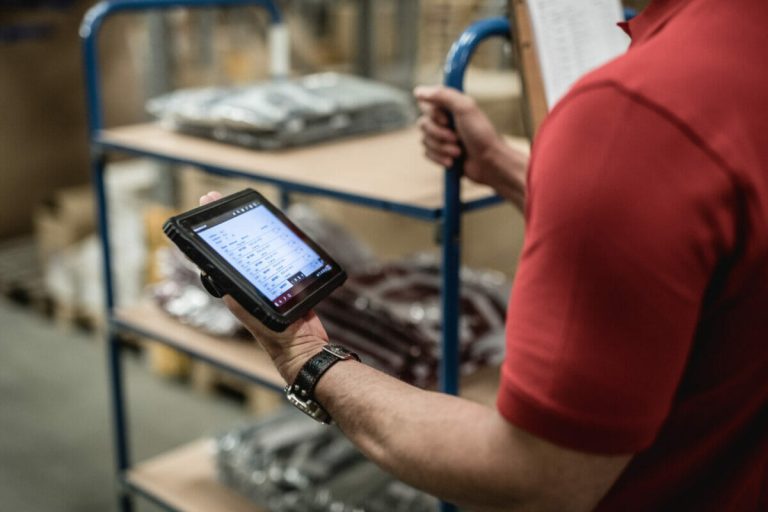Da Cat Phones smartphone e tablet rugged per ambienti lavorativi estremi