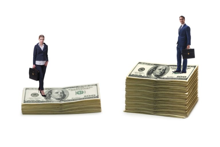 Donne nel mondo tech: più tutelate ma le differenze restano significative