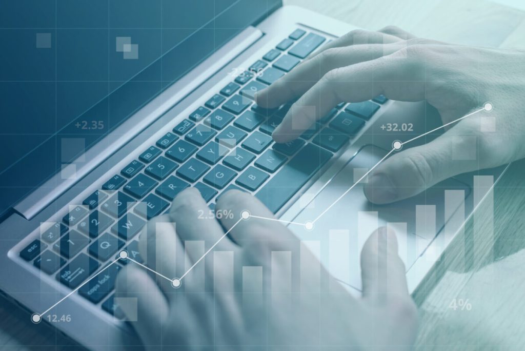 , Più Pc e meno Intelligenza artificiale per migliorare la produttività: la ricerca di Lenovo e Intel