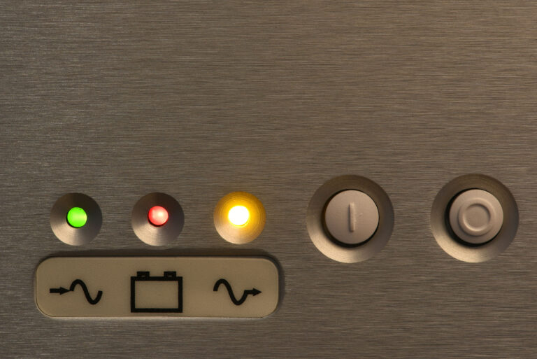 Vertiv presenta un nuovo gruppo di continuità monofase per le reti IT distribuite e le applicazioni di edge computing in EMEA