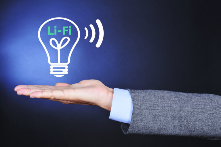 lifi-ottico-tecnologia-comunicazioni-ottiche-crescita