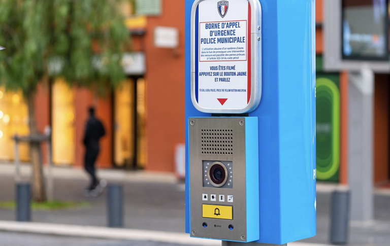 Smart city: pali dell’illuminazione parlanti per una maggiore sicurezza