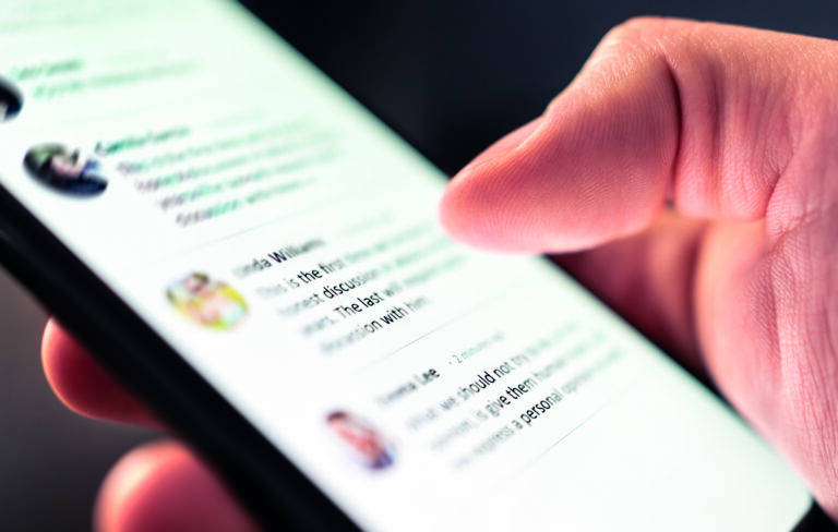 Aiuto arriva un messaggio Whatsapp