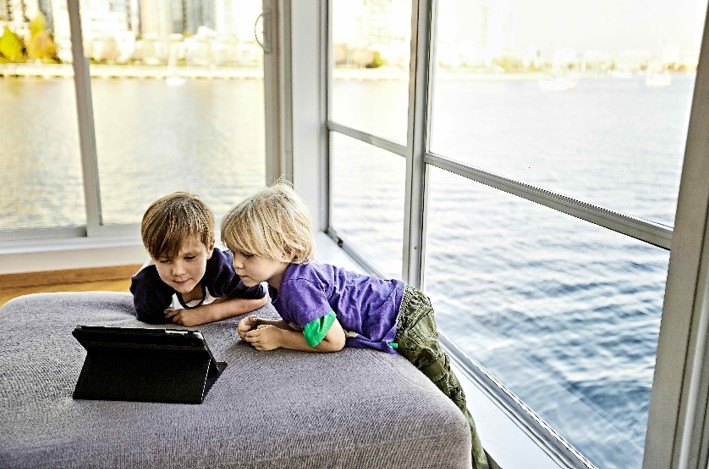 dispositivi-condivisi-con-i-bambini-i-5-consigli-di-cisco