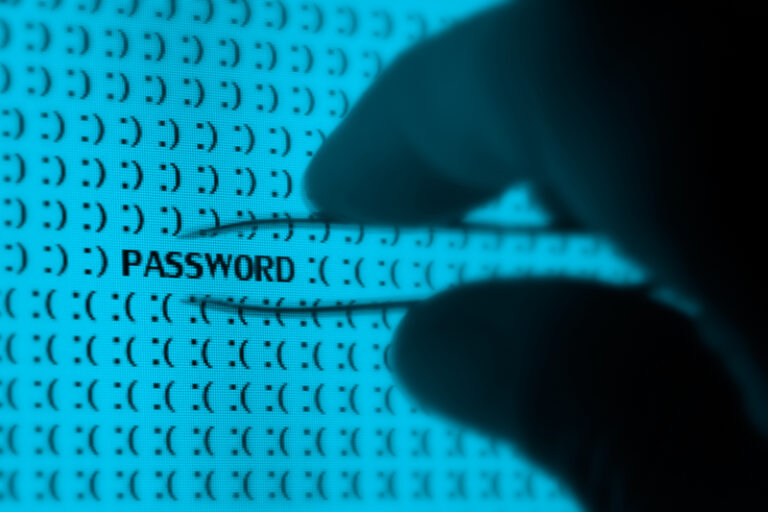 TrustBuilder e Attiva insieme per soluzioni avanzate di sicurezza e gestione delle identità