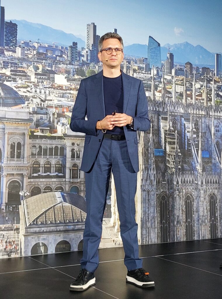 Industrial Copilot, Siemens Industrial Copilot unisce AI e Industria 4.0