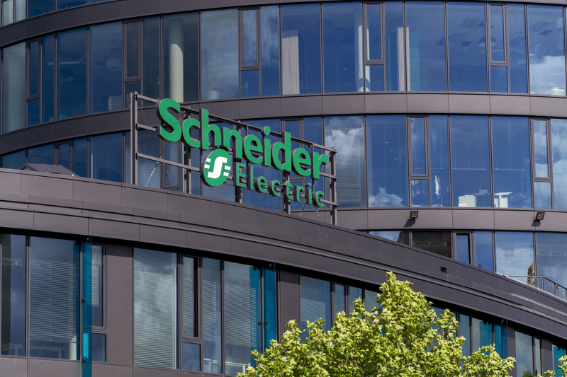 data-center-ad-alta-densita-nuove-soluzioni-da-schneider-electric