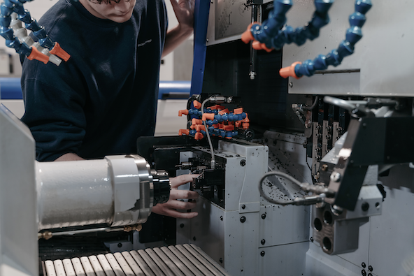 txt-industrial-supporta-la-digitalizzazione-di-microingranaggi