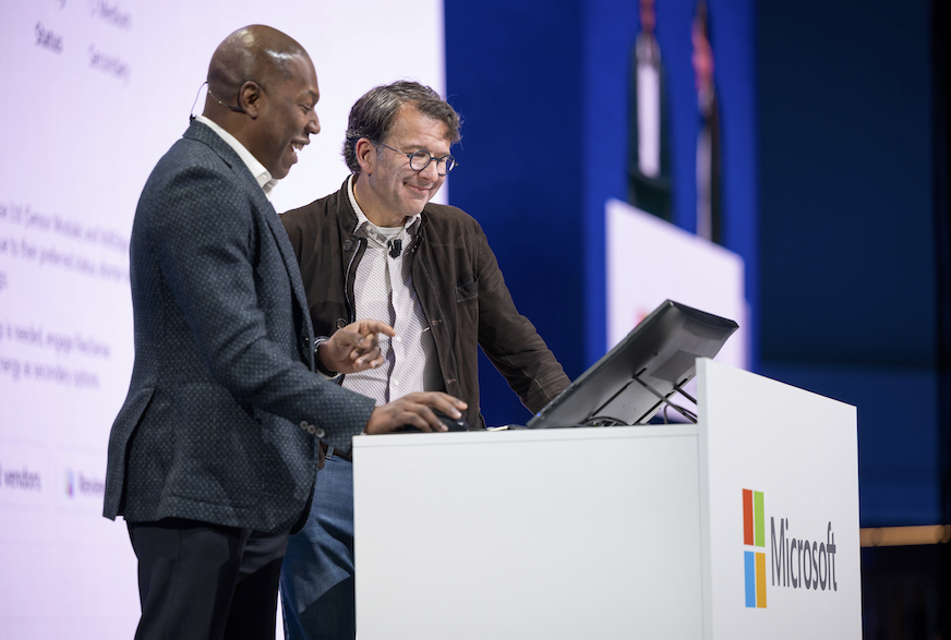 frontier-transformation-la-piattaforma-ai-di-microsoft-per-il-business