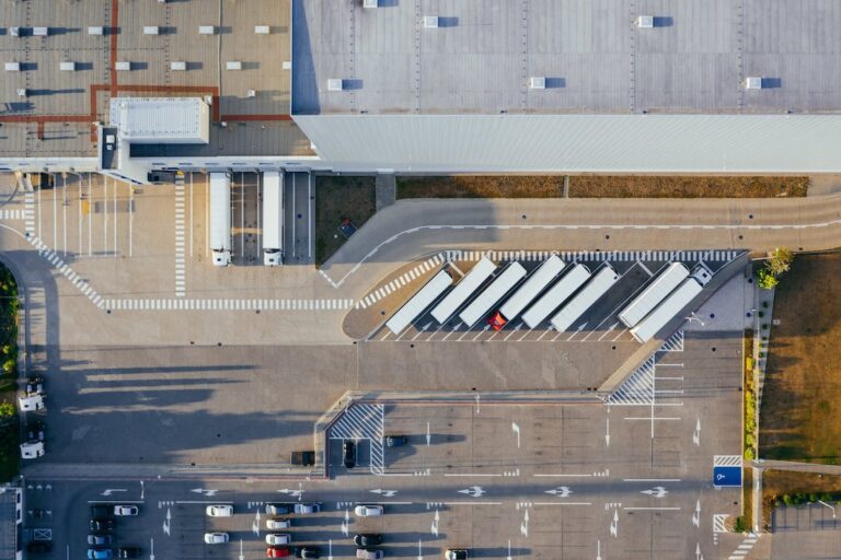 Supply chain resilienti: le strategie per gestire l’incertezza globale secondo Cebon Group