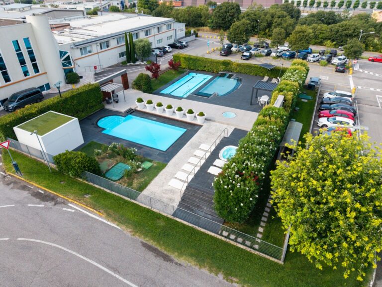 piscine-castiglione-festeggia-10-anni-di-digitale-insieme-a-iungo