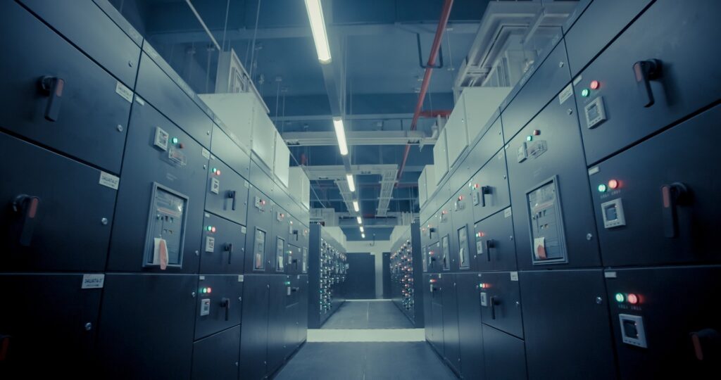 data-center-litalia-hub-del-mediterraneo-mercato-a-15-miliardi-nel-2031
